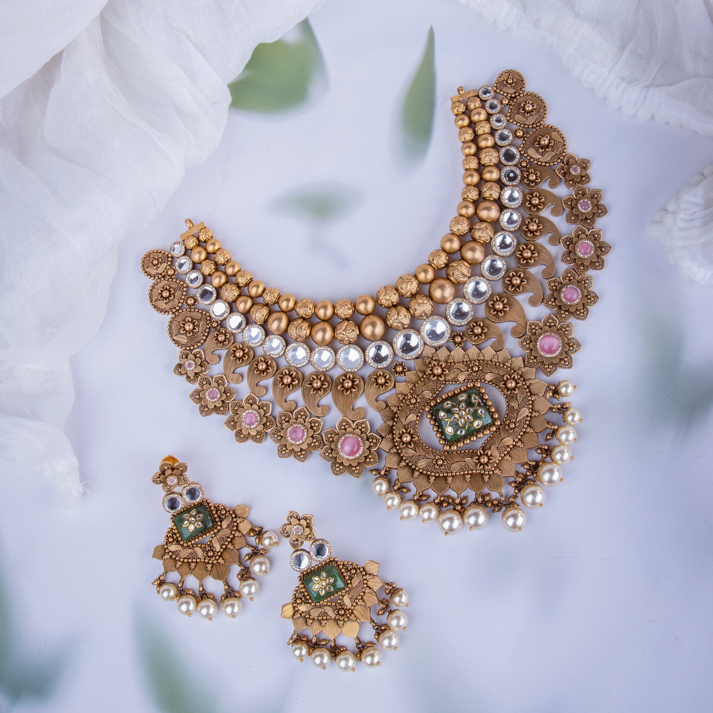 22KT Gold Semi Kundan Antique Necklace Set with Earrings & Pearls