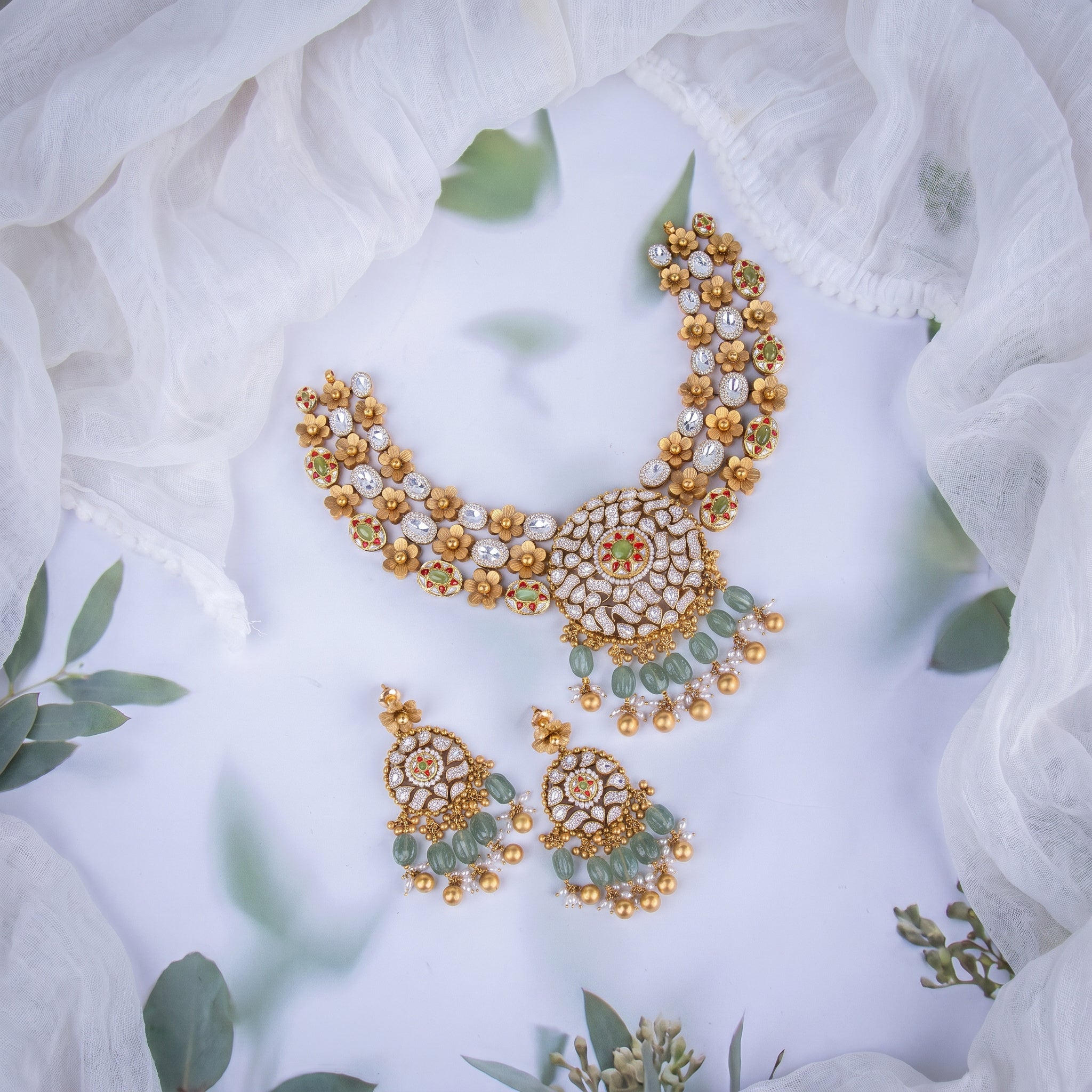 22Kt Gold Antique Polki Floral Necklace Set for Women