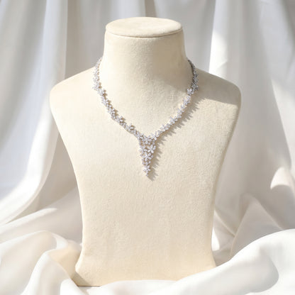 18KT Gold  V-Drop Floral Diamond Necklace