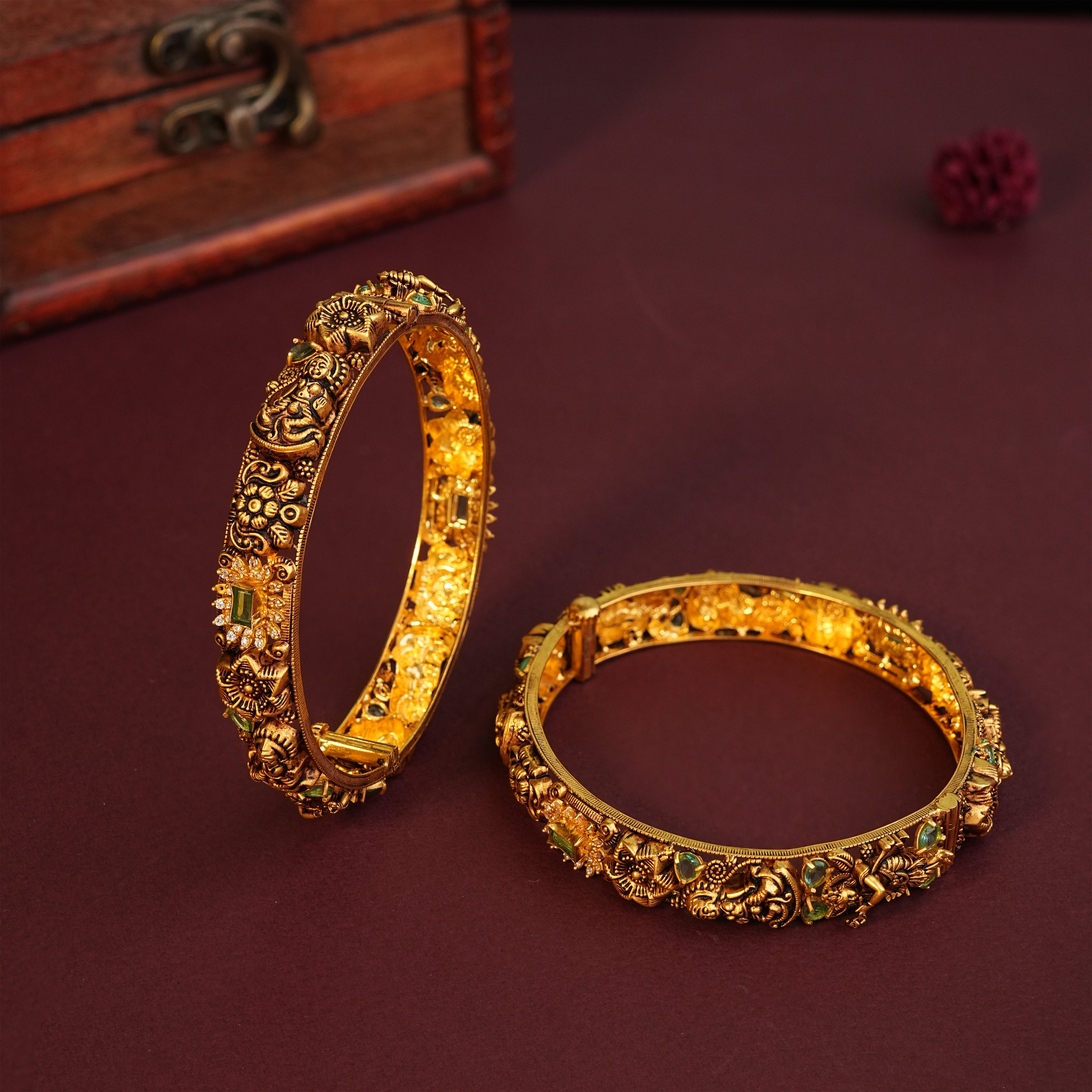 22KT Gold Temple Nakshi Bridal Wear Pair Bangle for Women