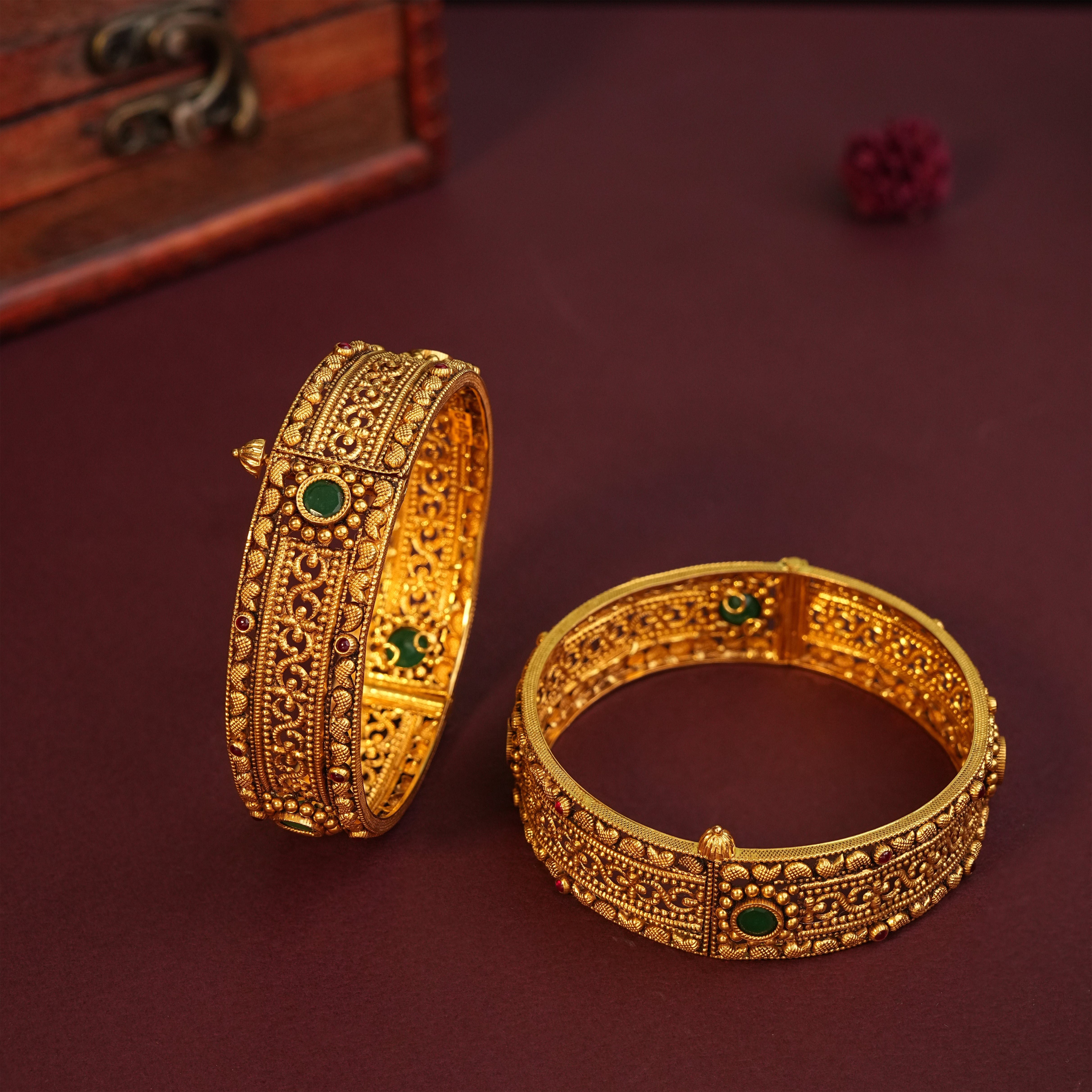 22KT Gold Nakshi Filigree Wedding Bangles For Women