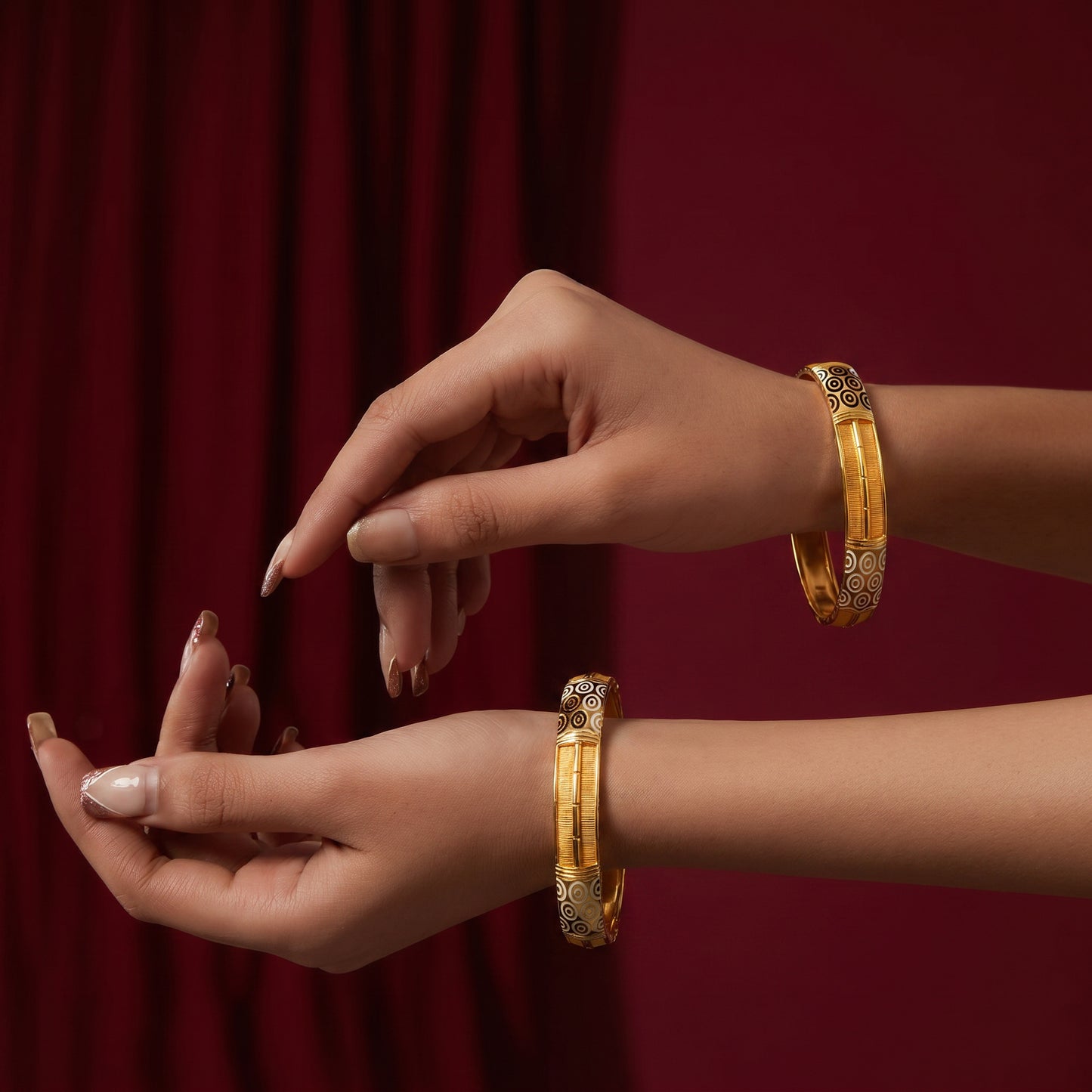 22KT Gold Enamel Bangle Pair with Circle Motif Design